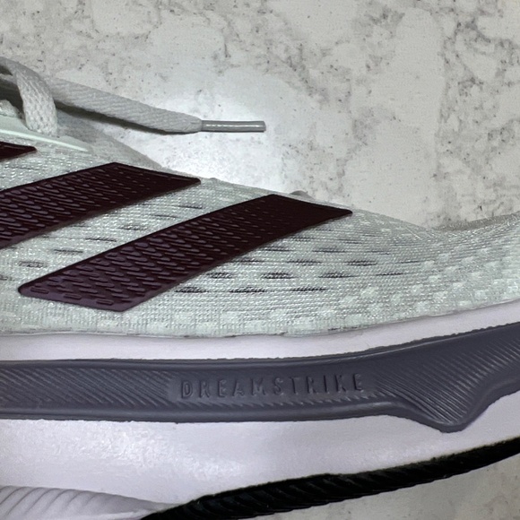 Adidas Women’s Response Super W Running Shoe Size 8.5US. New, With Tags. In Box - Picture 8 of 8